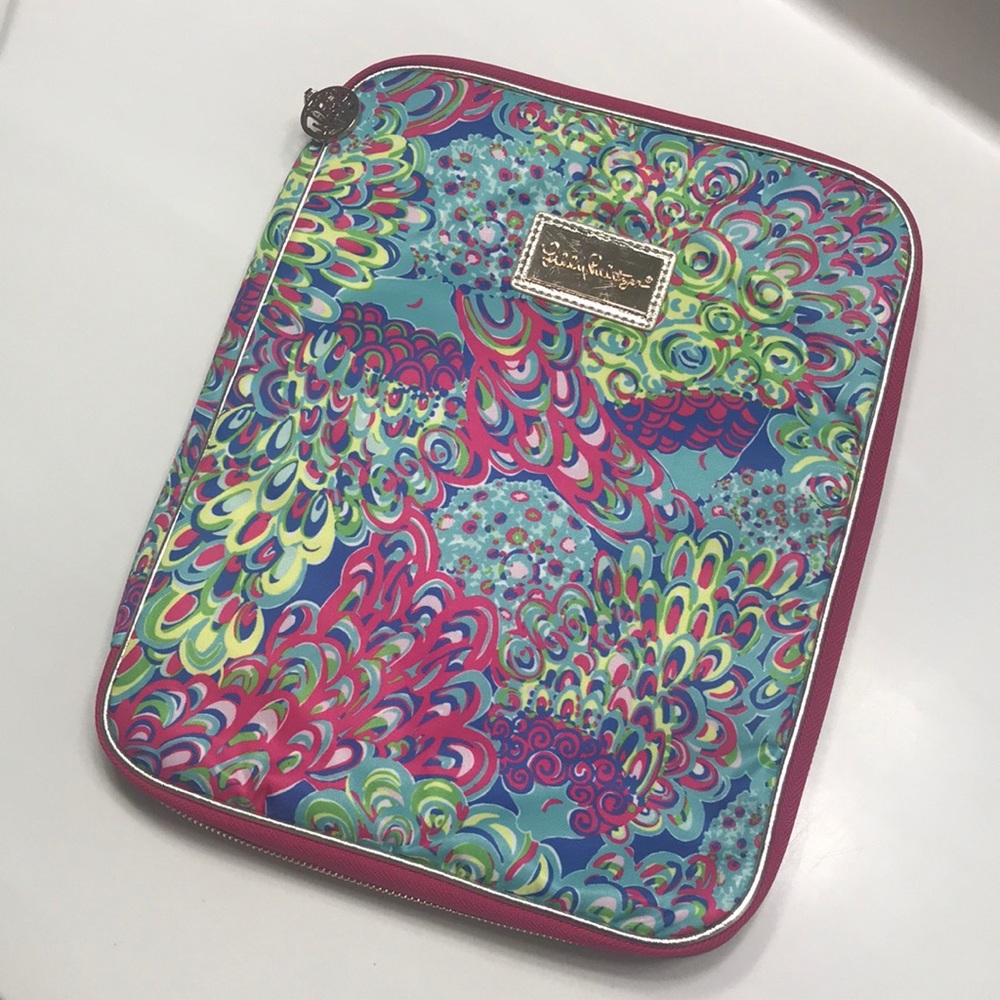 Lilly Pulitzer soft folder/organizer